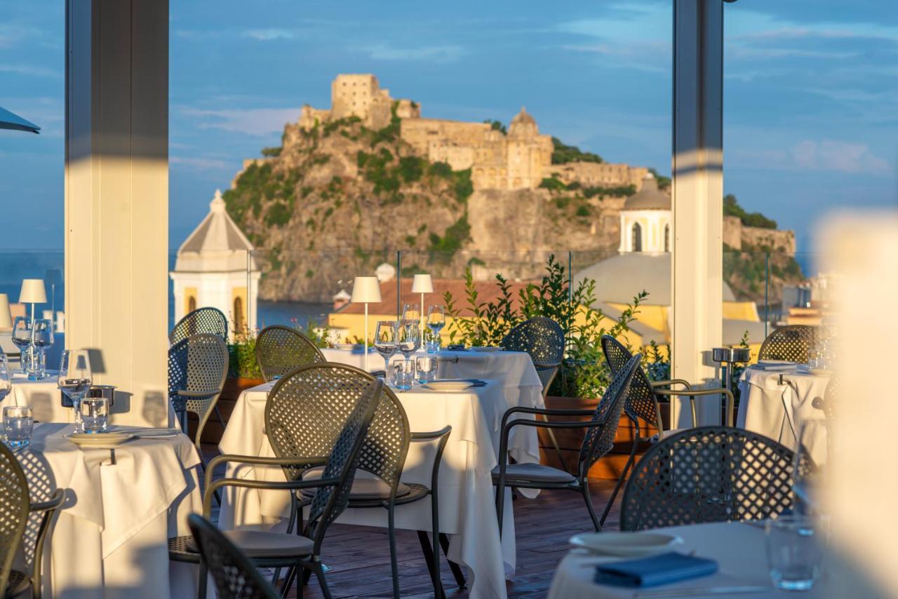 Durrueli & 4* Ischia